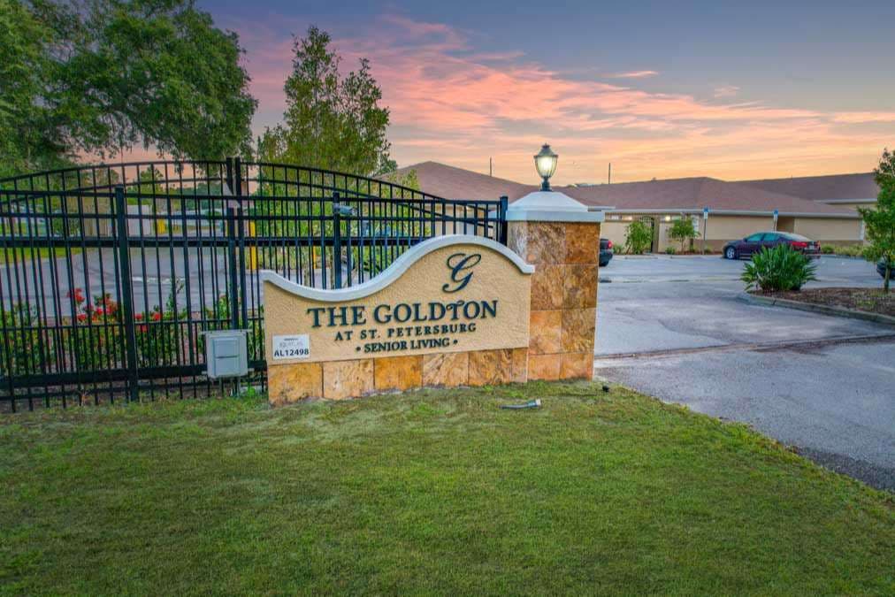 The Goldton at St. Petersburg — photo 1