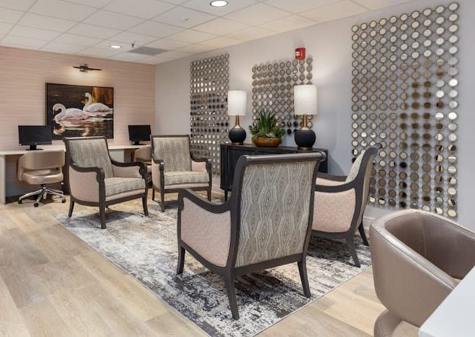 Southlake Towers — photo 1