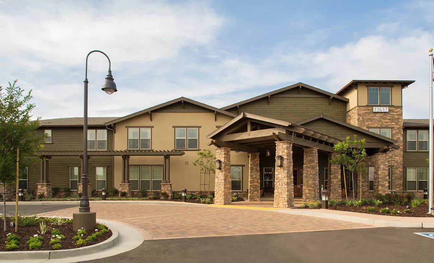 Oakmont of Whittier — photo 1