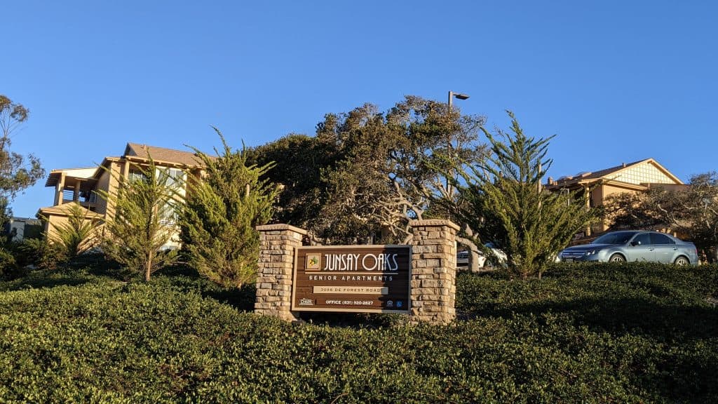 Junsay Oaks Senior Apartments