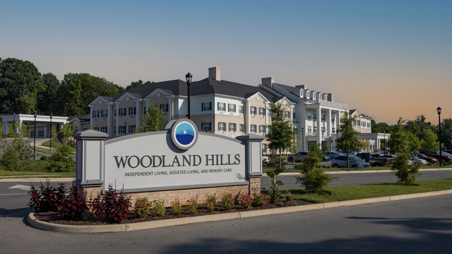 Woodland Hills — photo 1