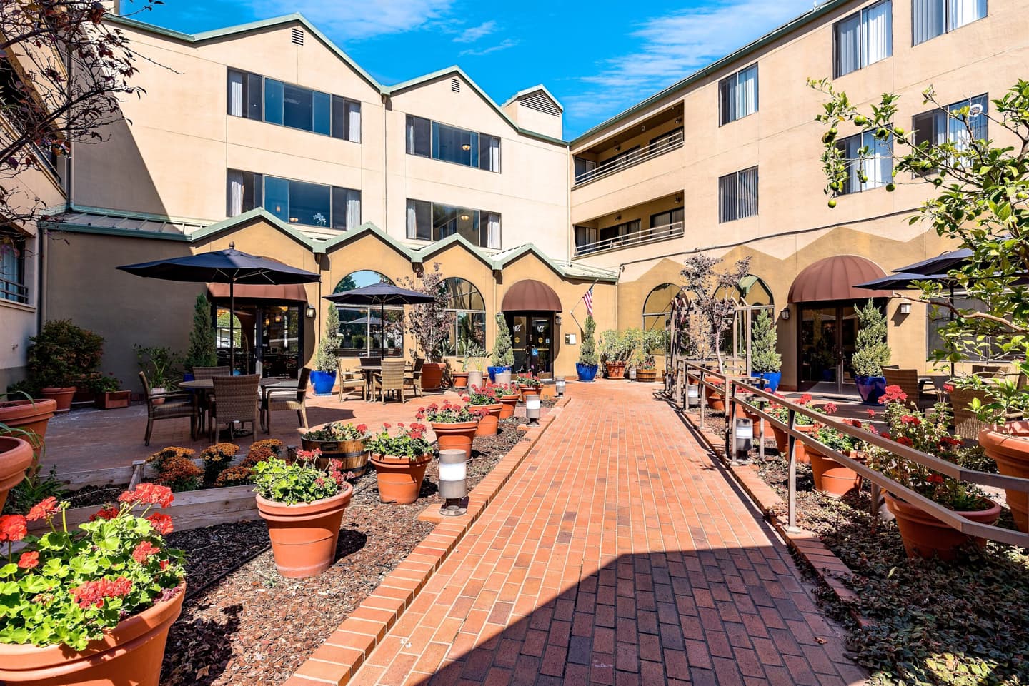 Pacifica Senior Living San Leandro