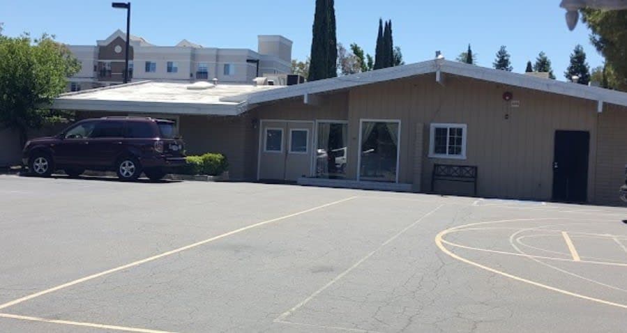 Pleasant Hill Oasis — photo 1