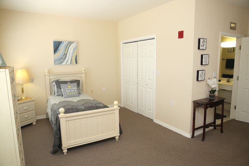 Esplanade Gardens — photo 1