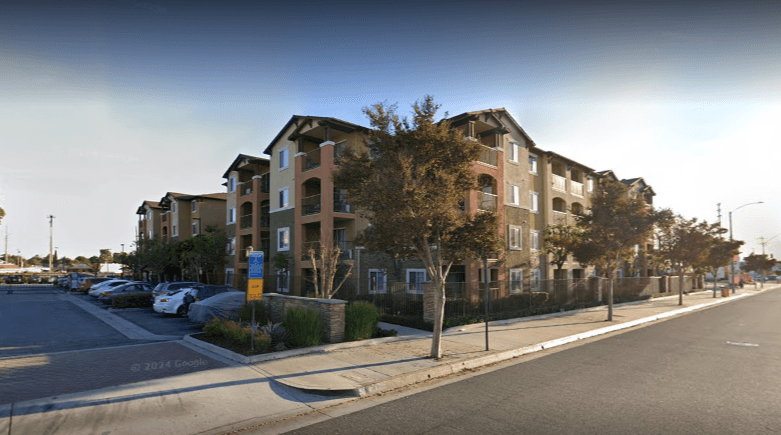 Center Pointe Villas Courtyard