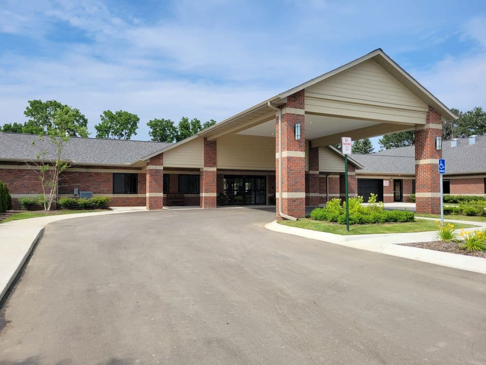 Hampton Manor of Bloomfield Hills Assisted Living & Memory Care