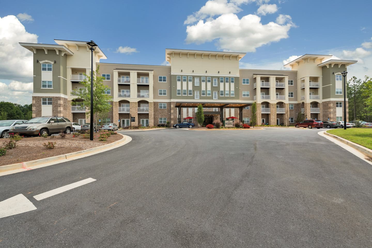 The Mansions at Alpharetta Senior Independent Living