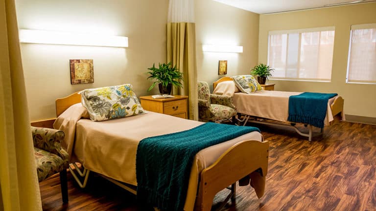 Royal Care Skilled Nursing Center