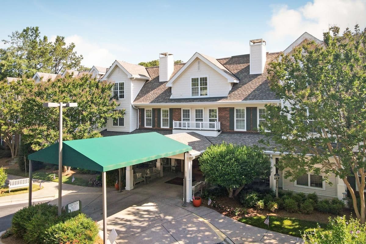 Brighton Gardens Of Winston-Salem — photo 1