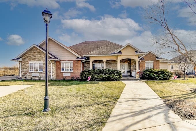 River Birch Living — photo 1