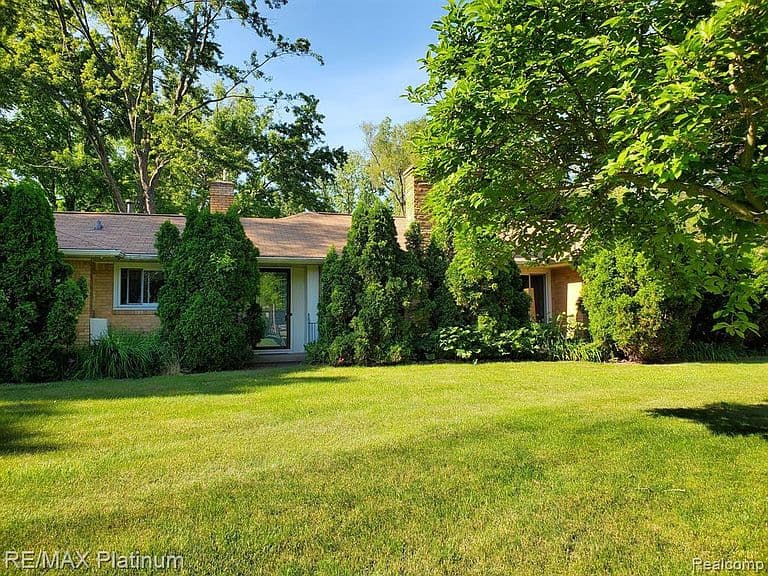 Kra-Nur Bristol Manor