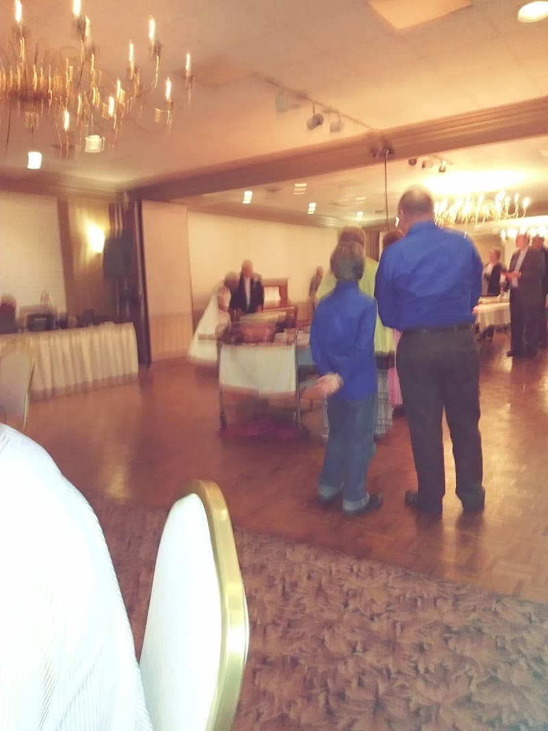 Beatty Pointe Village