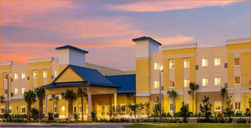 The Promenade — photo 1