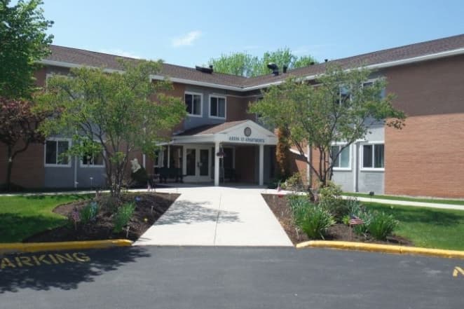 Ahepa 37 Apartments