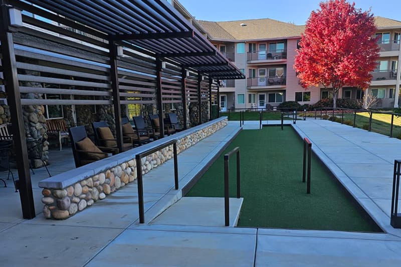 Creekside Oaks Retirement Community — photo 1