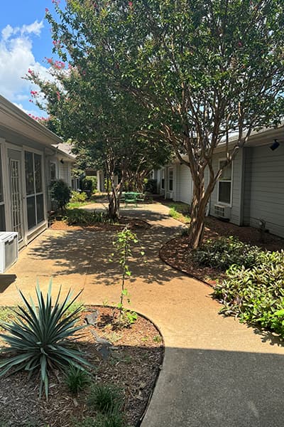 The Estates at Grand Prairie — photo 1