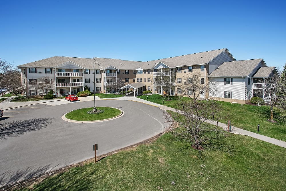 Rosewood Villas: Senior Housing and Apartment Community