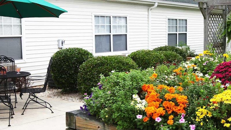 Home Place of New Bern — photo 1