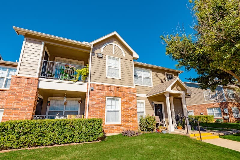Residence at the Oaks Apartments