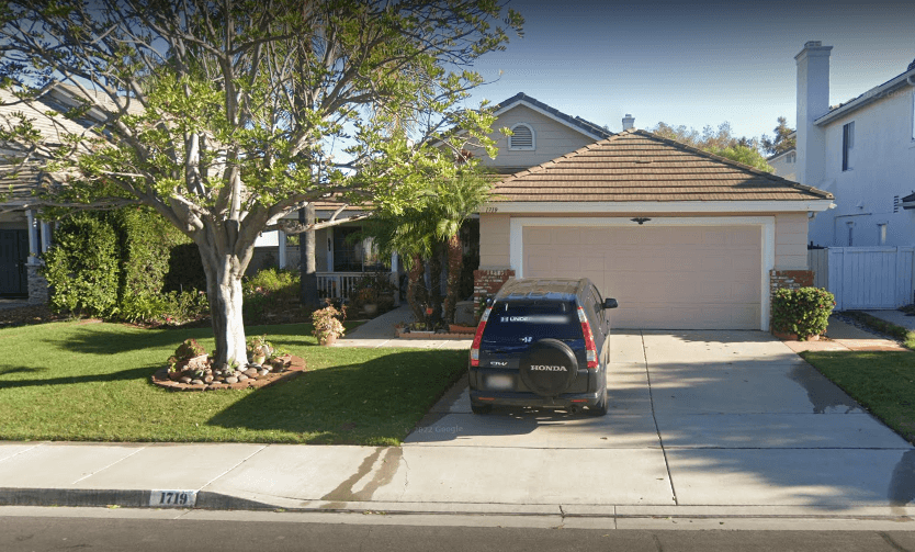 Twin Oaks Manor