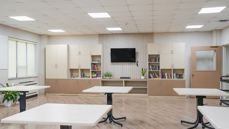 East Neck Nursing & Rehabilitation Center