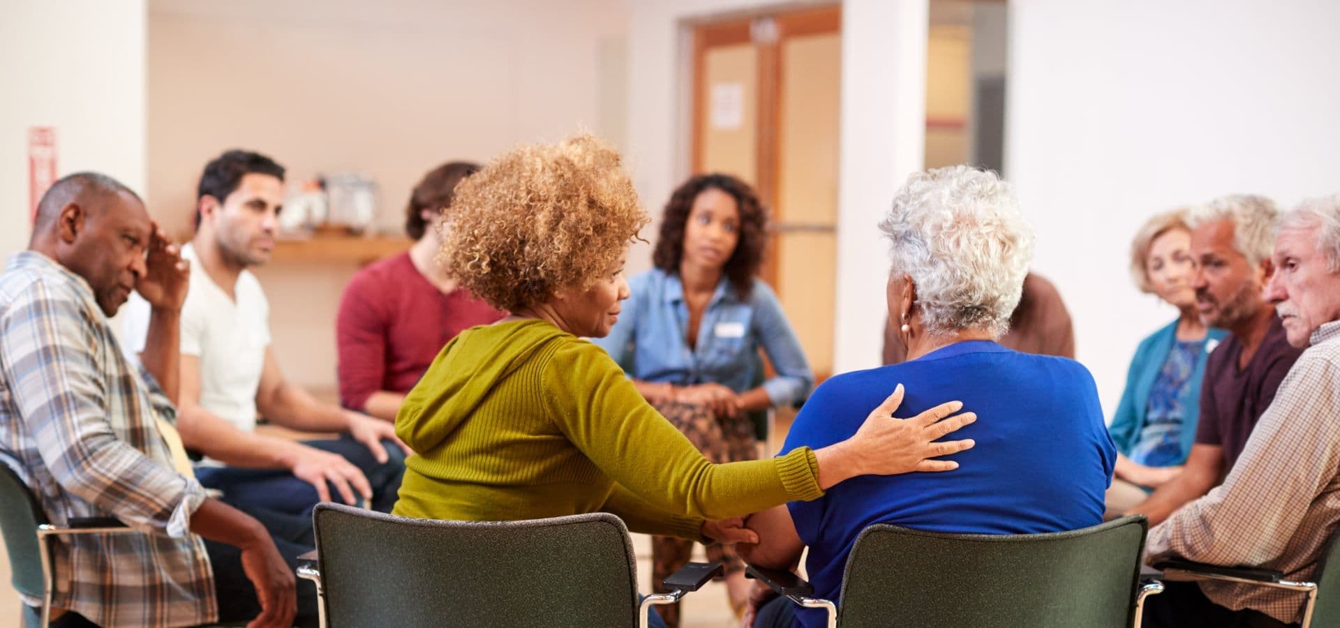 Caregiver Support Groups: Finding Local and Online Groups